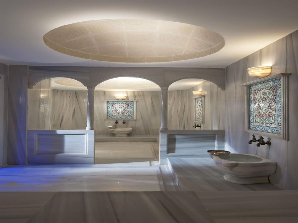 Yasmak Comfort Hotel Istanbul Exterior photo