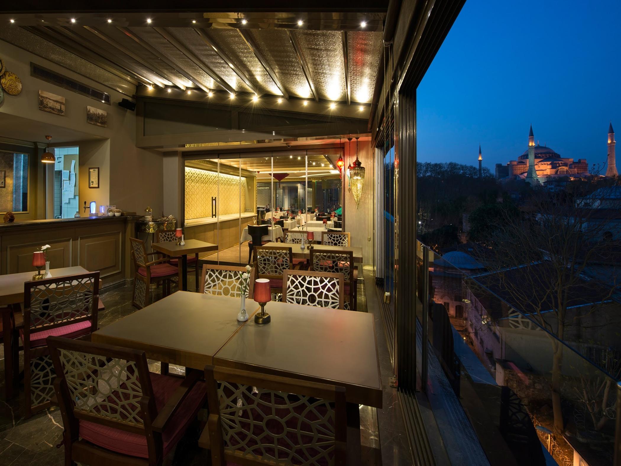Yasmak Comfort Hotel Istanbul Exterior photo