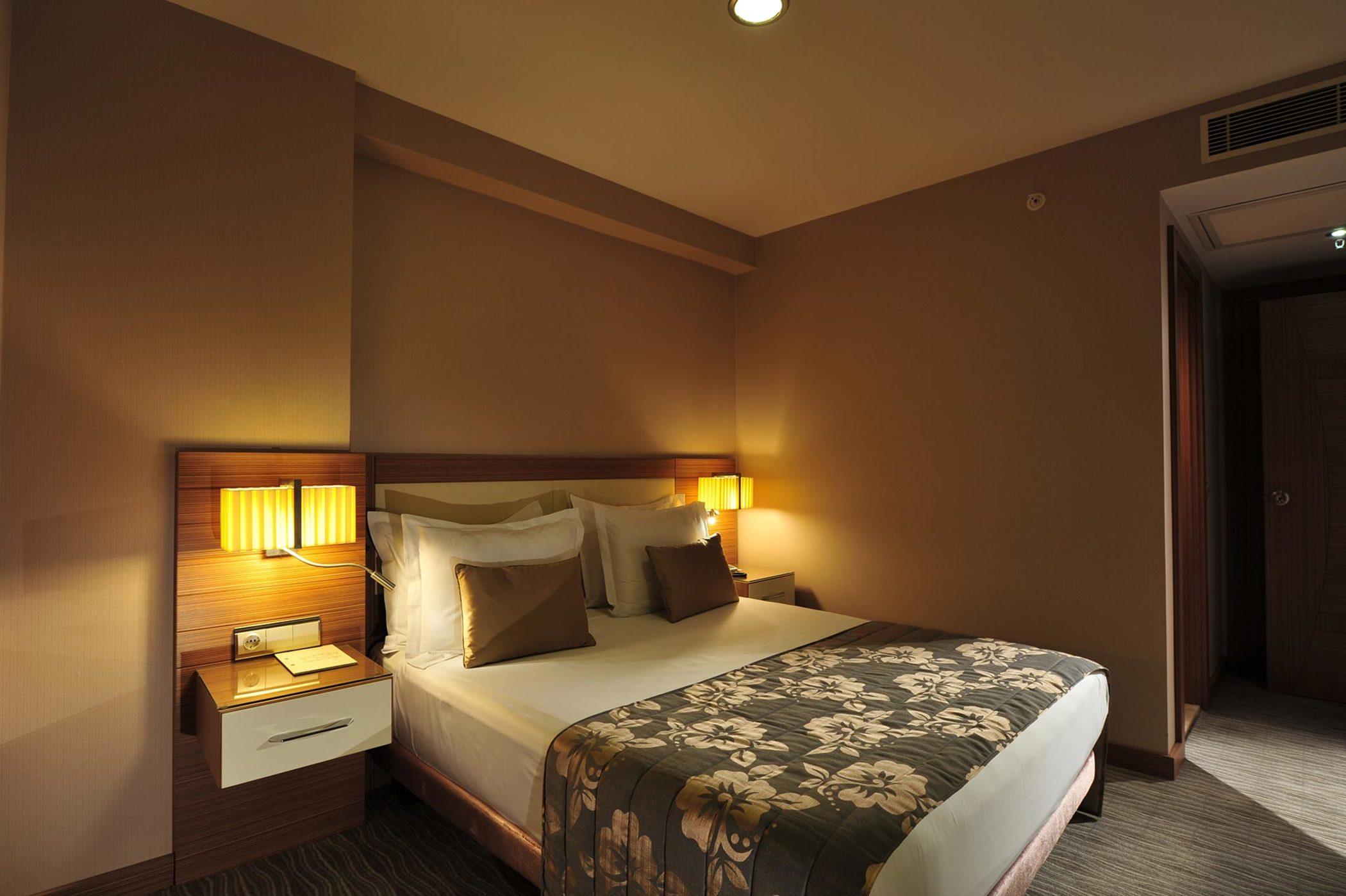 Yasmak Comfort Hotel Istanbul Exterior photo